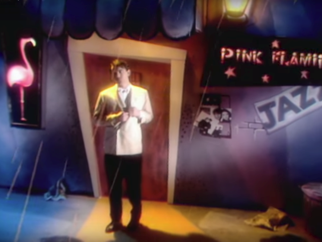 Soft Cell – Say Hello, Wave Goodbye
