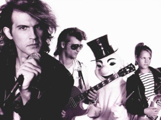 Men Without Hats - The Safety Dance (Extended Club Mix)