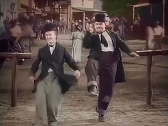Laurel and Hardy - Commencement To Dancing