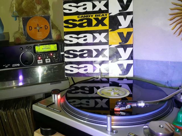 Candy Beat - Sax'y '99 (Remix)