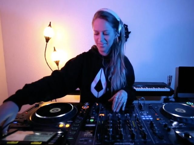 Nora En Pure - Purified Records - 1 Year Anniversary Stream